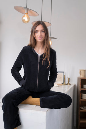 Blouson pour femme avec zip en velours côtelé bio certifié GOTS eco-responsable noir