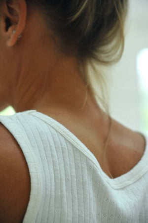 Débardeur col rond en coton biologique pour femme fabrication locale et certifiée GOTS blanc cassé