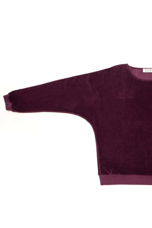 Pull pour femme manche chauve souris oversize col évasé, col bateau, col danseuse en velours lisse bio GOTS eco responsable prune bordeaux violet