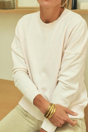 Sweat basique pour femme col rond manche longue manche tombante coton biologique certifié GOTS molleton rose poudre, rose pâle, blanc rosé, écru, rose clair