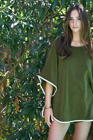 cape de bain piscine plage en éponge boucle bio vert kaki