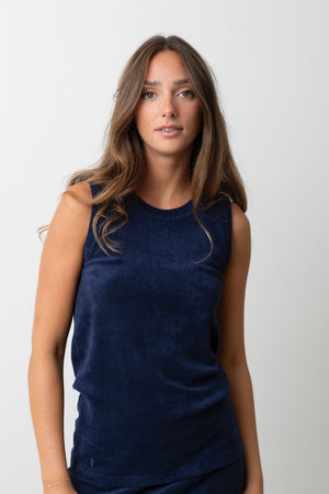 Débardeur femme Gisèle marine foncé, col rond ajusté, basique chic en coton bio GOTS