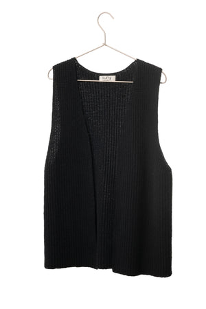 Gilet HEIDI noir noir – en laine upcyclée, à côtés. écoresponsable