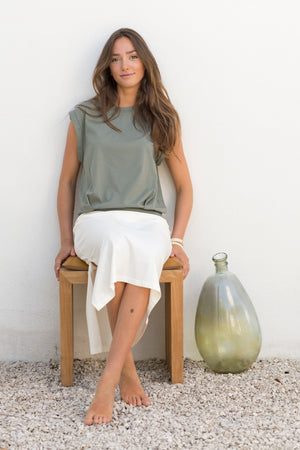 Jupe Gilda beurre frais look minimaliste élégant Suny