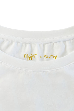 Détail étiquette intérieure Marina Moove x Suny sur tee-shirt bio