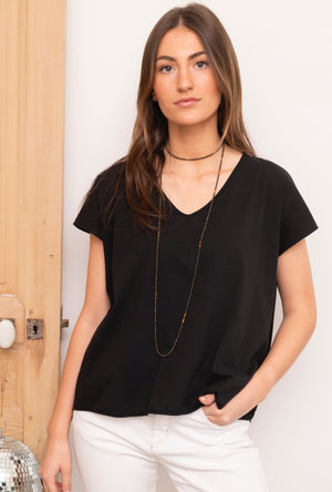 Tee shirt femme manche courte rock court et ample en coton bio GOTS éco responsable sans couture oversize col rond noir, charbon