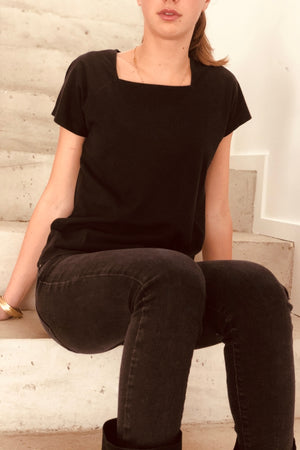 T shirt coton bio eco responsable femme col carré manche courte forme ajustee noir suny