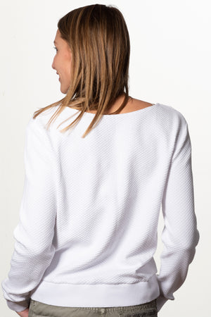 Pull femme manche longue col évasé ajusté en coton bio certifié GOTS Blanc beige, blanc cassé, beige, écru, blanc pâle