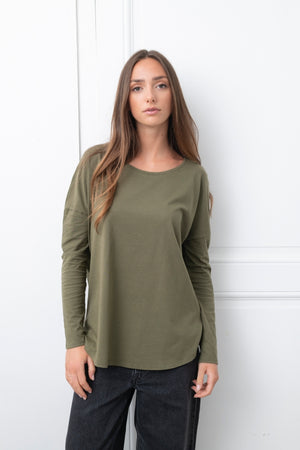 Tee shirt pour femme en coton bio GOTS eco responsable à manche longue, oversize, col rond Extra suny kaki mousse