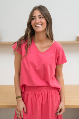 Tee shirt femme manche courte rock court et ample en coton bio GOTS éco responsable sans couture oversize col v rouge rose