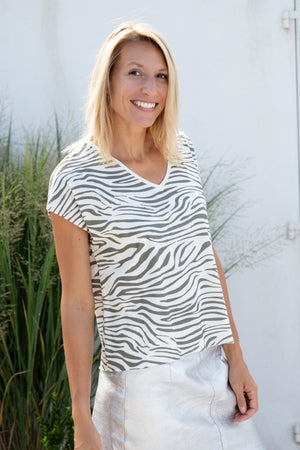 Tee shirt femme manche courte rock court et ample en coton bio GOTS éco responsable sans couture oversize col v imprimé zebre