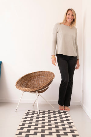 T shirt femme col rond evase manche longue coton upcyclé forme oversize jacquard kaki vert