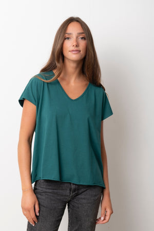 Tee shirt femme manche courte rock court et ample en coton bio GOTS éco responsable sans couture oversize col v beurre frais vert bleu canard