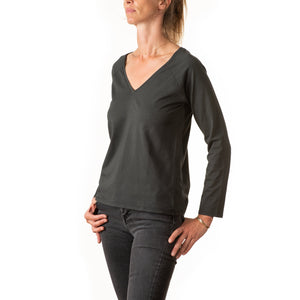 T shirt femme col V manche longue coton bio souple forme ajustée noir uni winter V suny