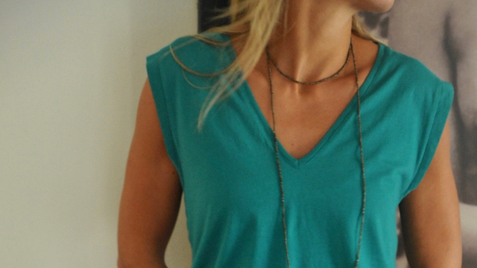 Débardeur col v femme en coton bio suny