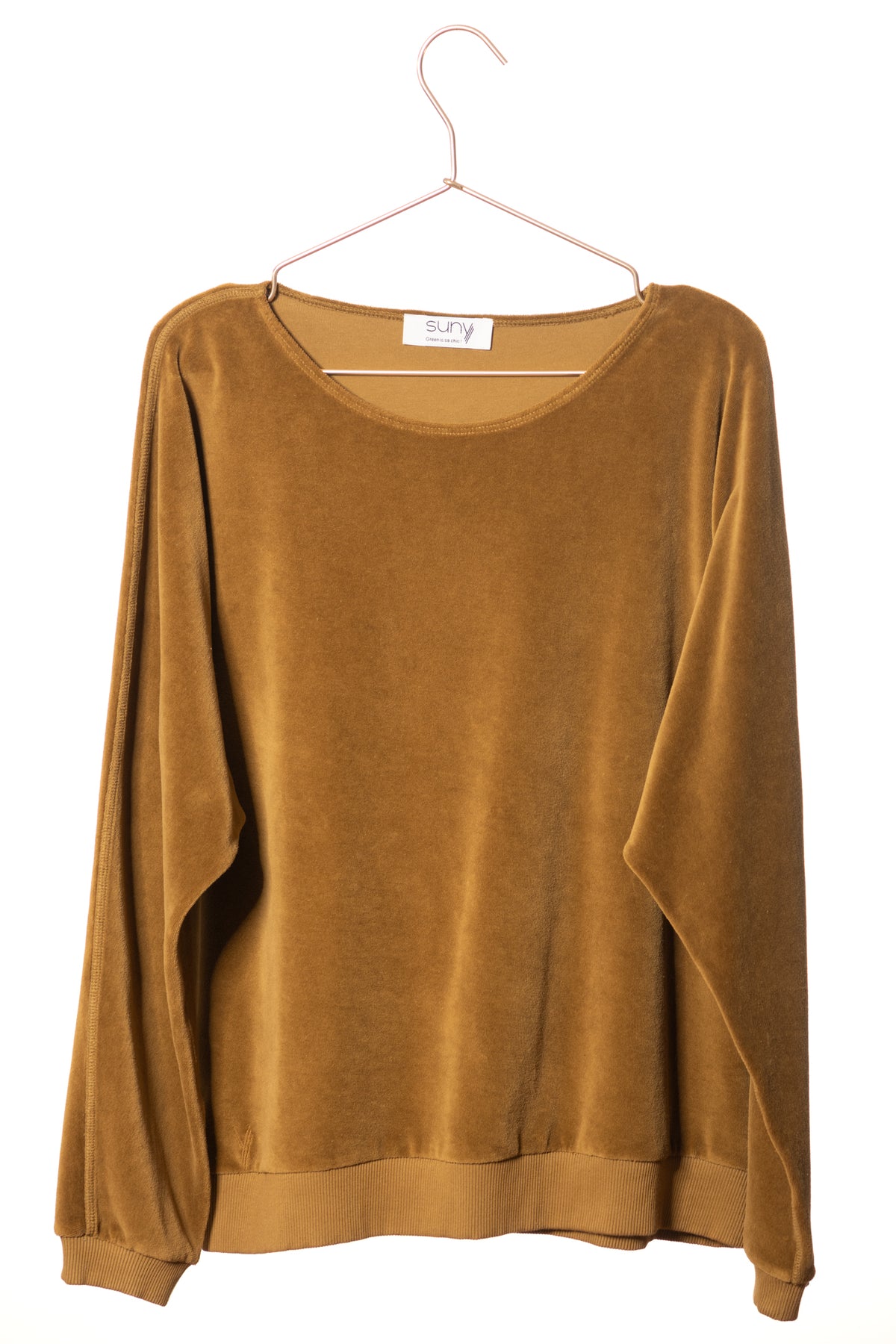 Pull pour femme manche chauve souris oversize col évasé, encolure bateau, col danseuse en velours lisse bio GOTS eco responsable havane tabac marron