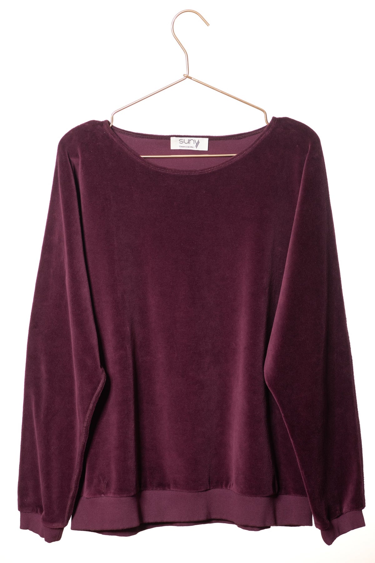 Pull pour femme manche chauve souris oversize col évasé, col bateau, col danseuse en velours lisse bio GOTS eco responsable prune bordeaux violet