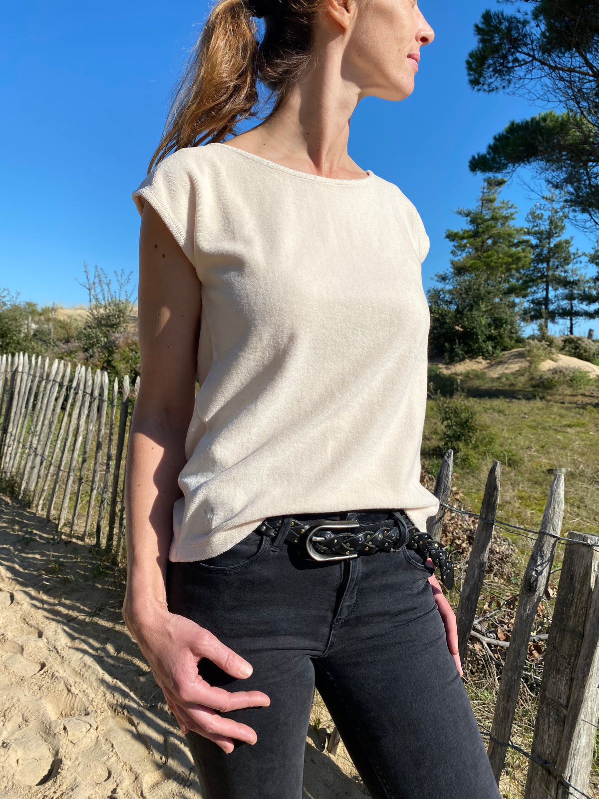 T shirt femme éponge bouclette manche courte coupe droite uni coton bio GOTS eco responsable col rond évasé nude