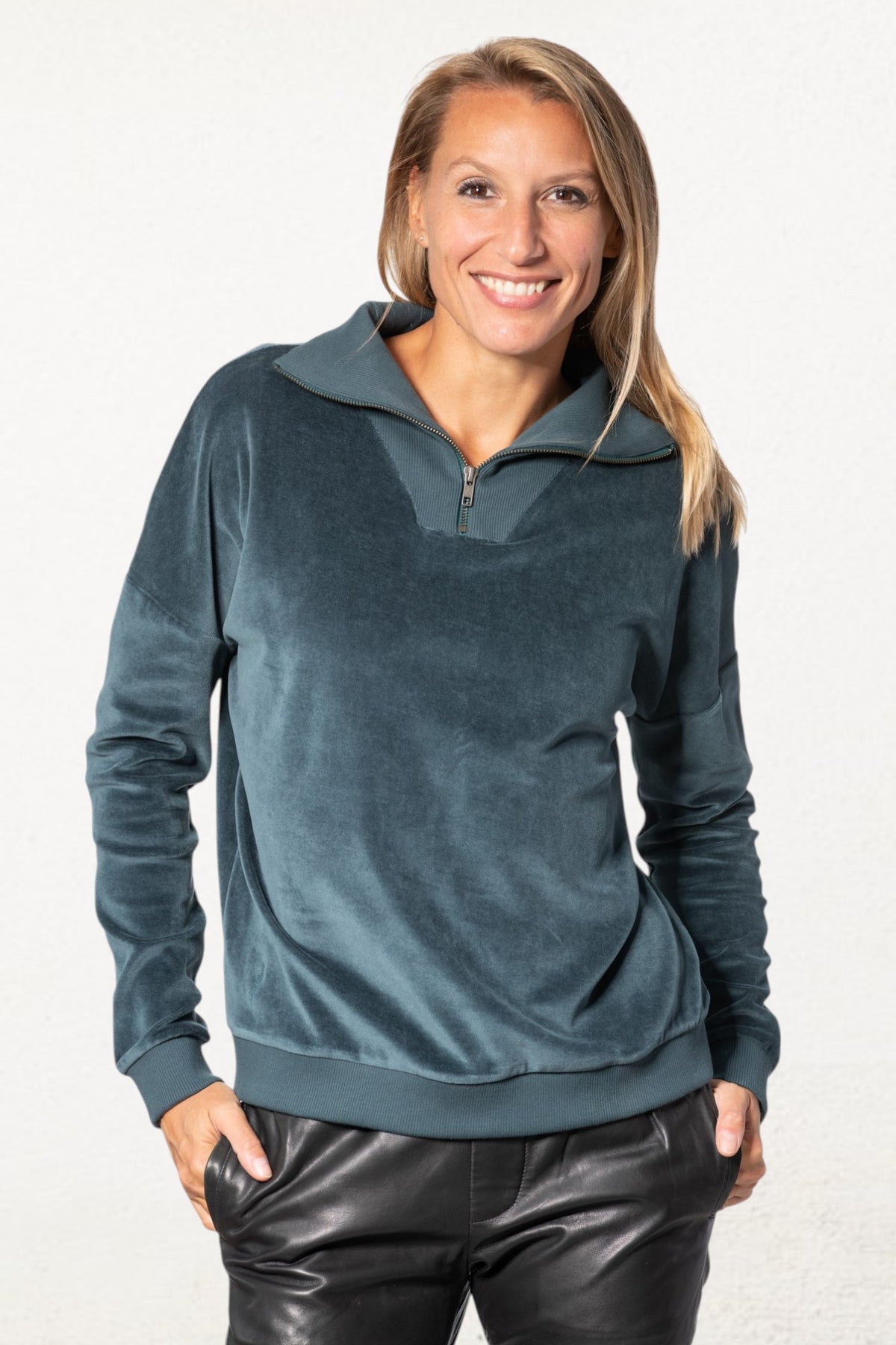 Suny pull camionneur col zippé montant femme velours lisse biologique GOTS vert canard