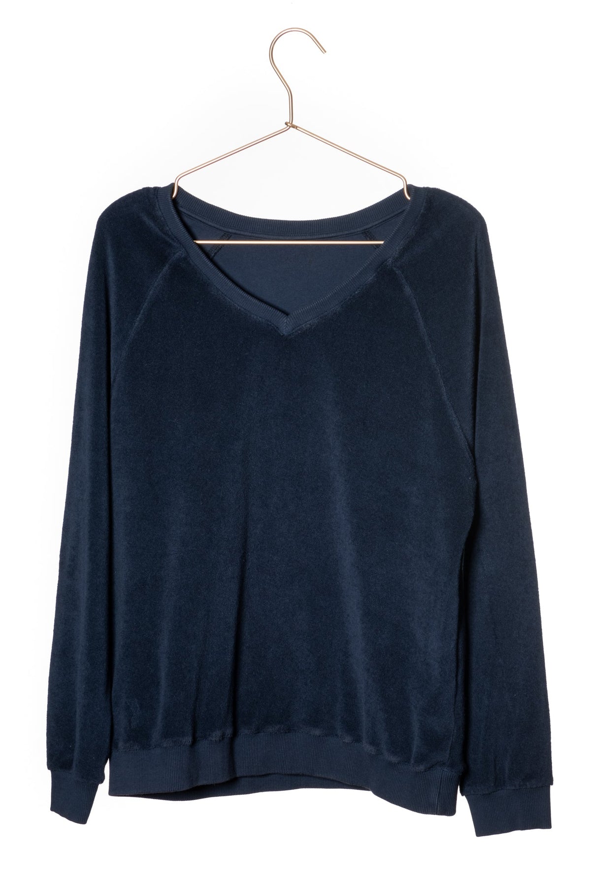 Sweat femme forme ajustée coton bio éco responsable et GOTS éponge bouclette col V bleu marine, bleu foncé