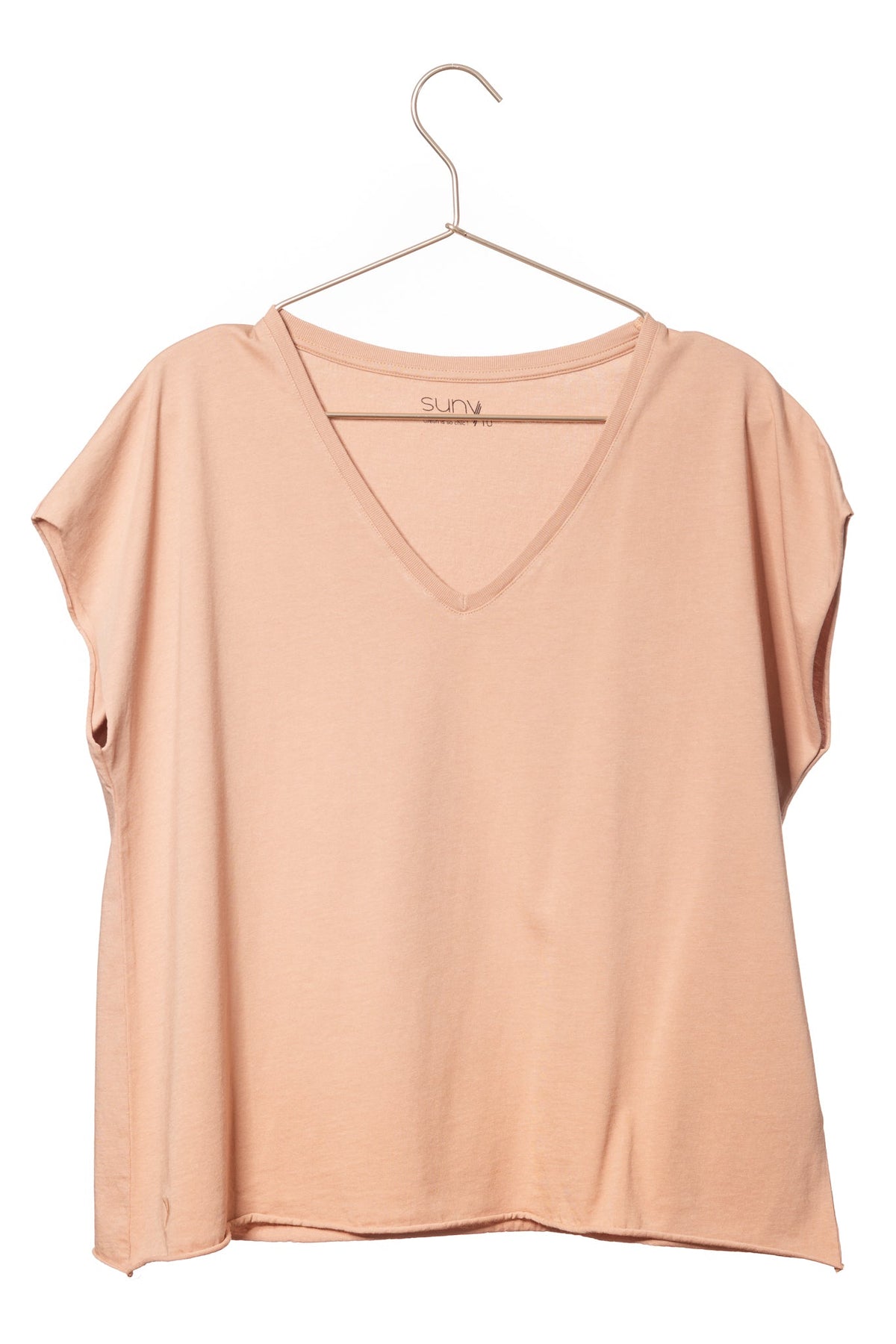 Tee shirt femme oversize col V manche courte coupé bord franc pour un look rock en coton jersey bio vieux rose rose rose doux rose ancien rose pâle GOTS et eco responsable