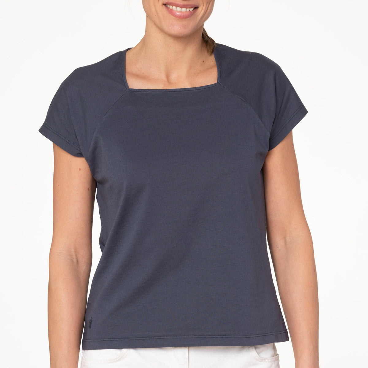 T shirt coton bio eco responsable femme col carré manche courte forme ajustee bleu suny