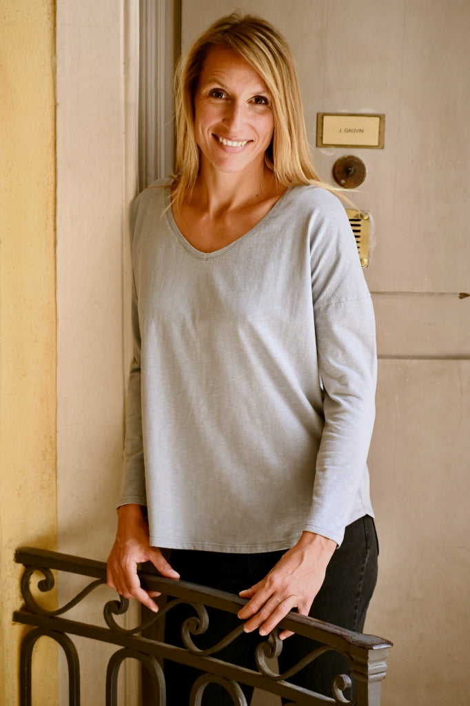 Tee shirt en coton bio EXTRA SUNY V DOUX gris chaton