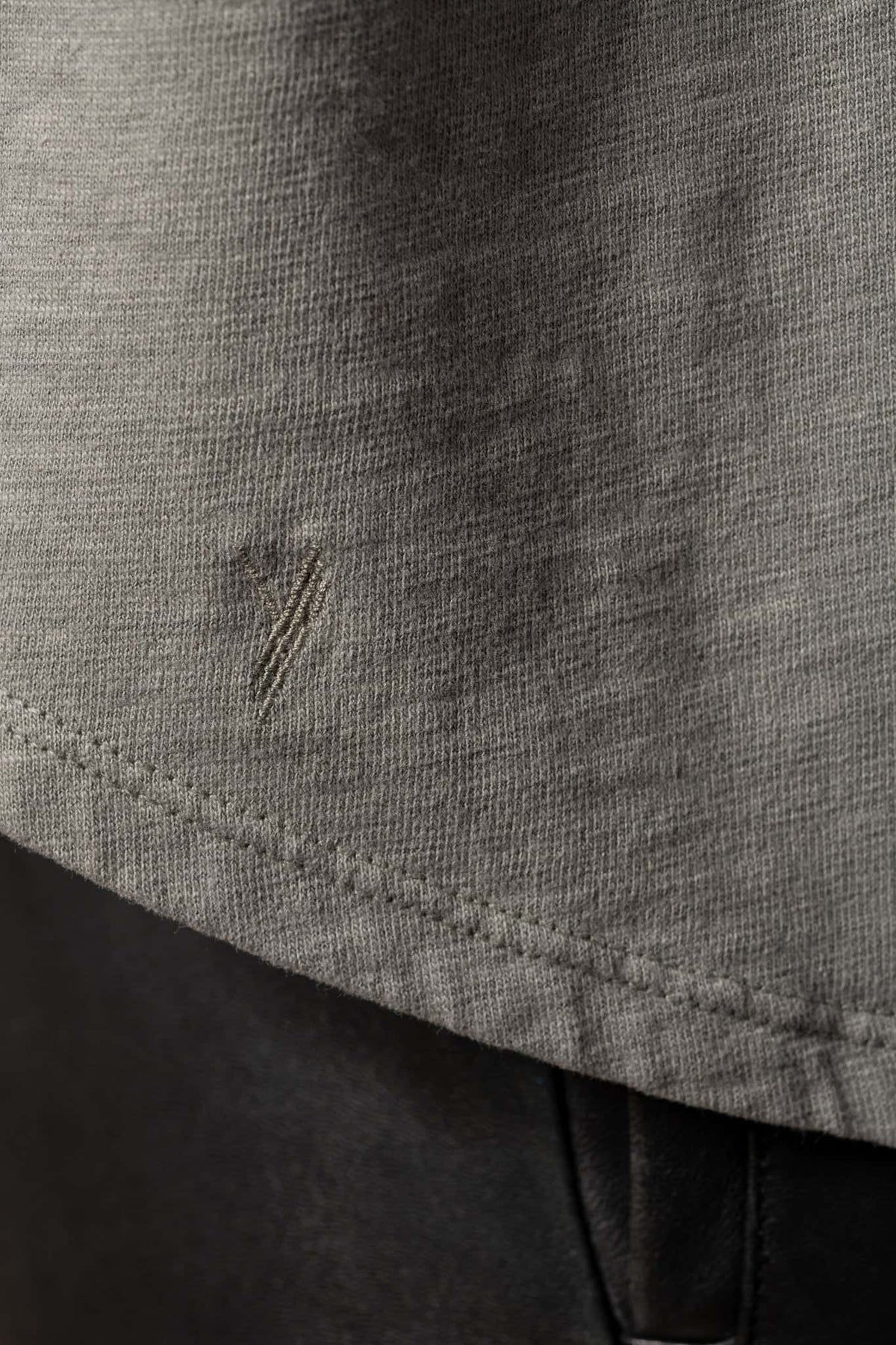 tee shirt 100% biologique  manche longue femme col v coton gris kaki Extra suny V doux