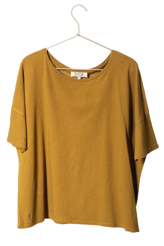 Tee shirt femme manche tombante au coude ample et oversize, en lin et coton upcyclé, col arrondi et évasé vert bronze havane bronze