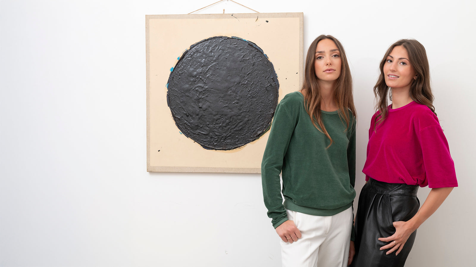 suny nouvelle collection automne hiver 25/26 Des vêtements éthiques en coton bio ou laine upcyclée, faciles à mixer et pensés pour durer.