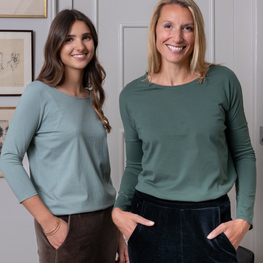 TEE SHIRT EN COTON BIO FEMME DE COULEUR VERTE