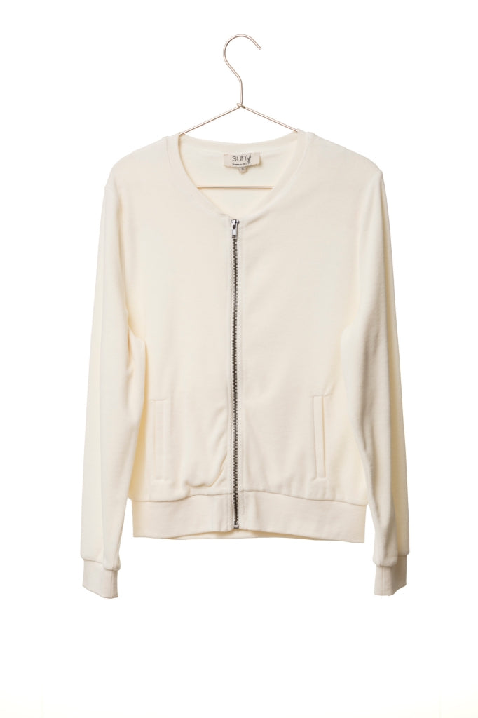 blouson Zippy Suny en velours lisse couleur beurre frais – coupe droite, col rond bomber et zip canon de fusil – Suny