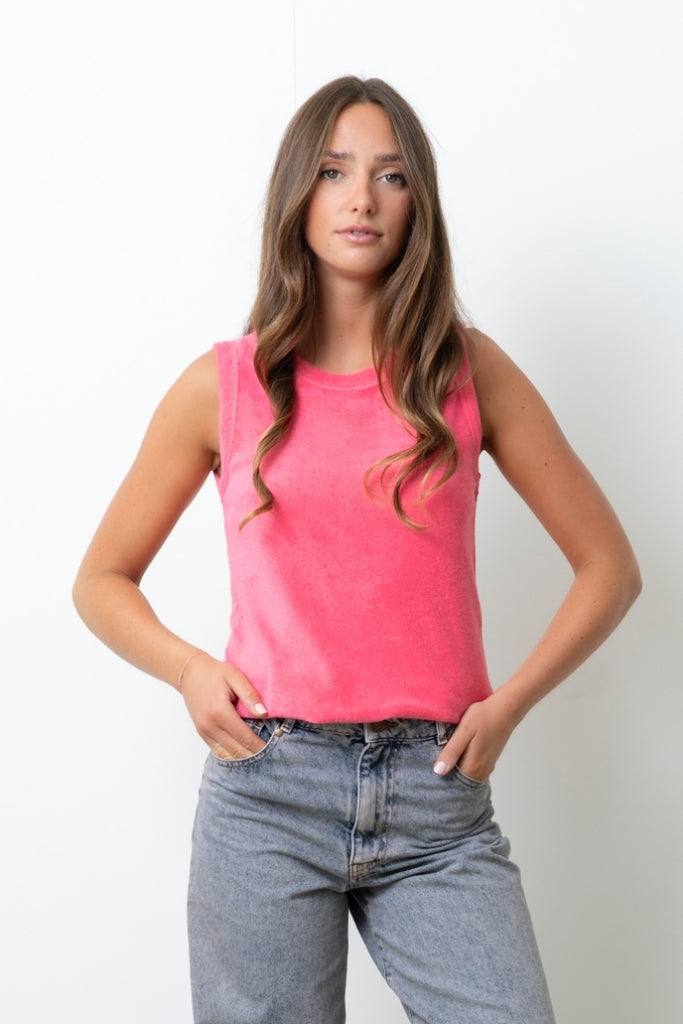 Débardeur femme Gisèle pink, col rond ajusté, basique chic en coton bio GOTS