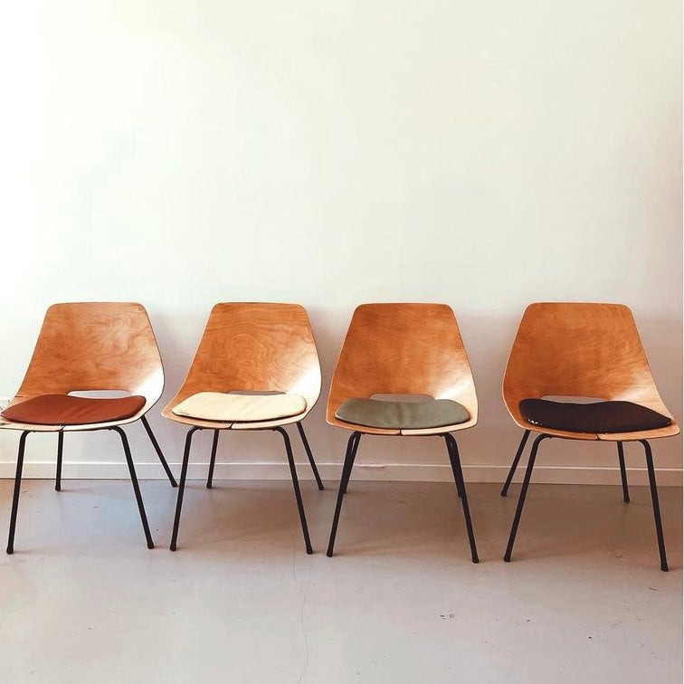 déballage insolite chaise Tonneau Pierre Guariche année 50