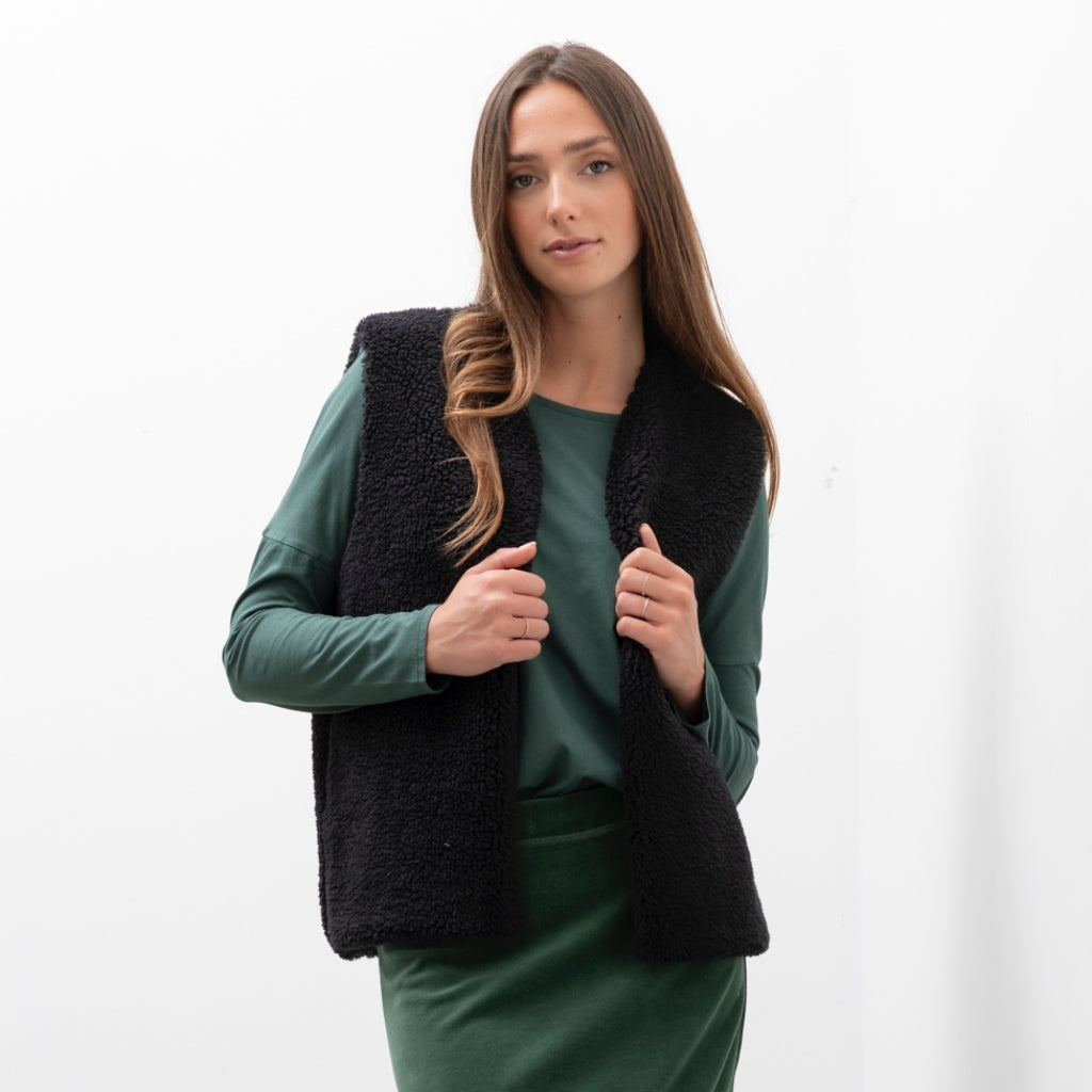 gilet en moumoute noire suny