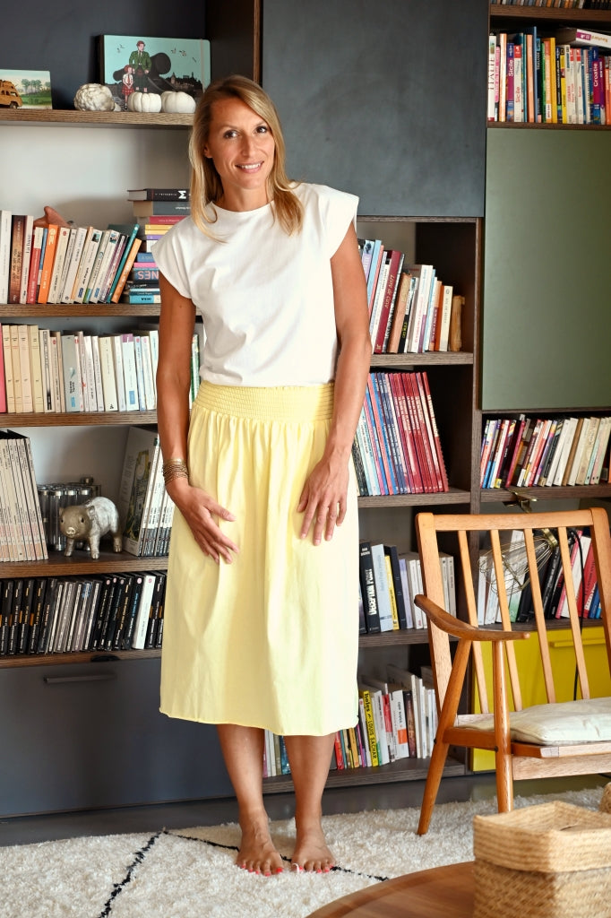 Jupe mi-longue femme fluide smock à la taille jupon smocké jersey de coton bio GOTS éco-responsable robe bustier robe de plage jaune paille