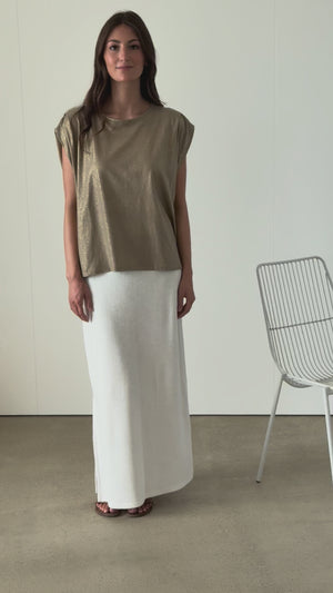 vidéo de Tee-shirt Grace taupe Suny en coton et lin bio irisé, porté par Lou