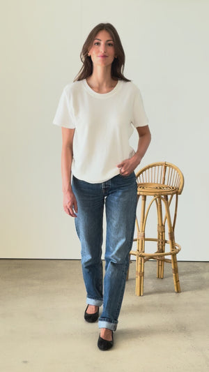 vidéo T-shirt Irène blanc laitage Suny en éponge bouclette coton bio certifié GOTS, col rond, manches courtes