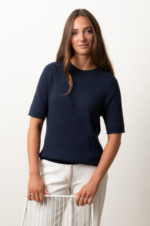 Pull Ines marine foncé Suny en maille côtelée coton