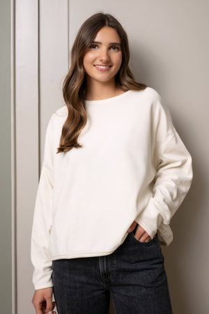 pull femme court et oversize  manche longue col rond velours bio confortable blanc cassé, écru