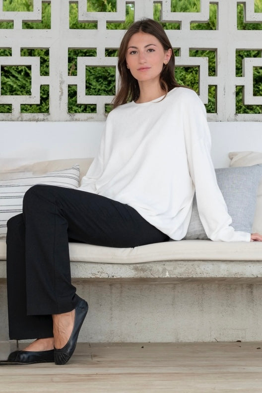 Pull Elsa blanc laitage Suny, sweat chic et confortable en coton bio, facile à porter au quotidien