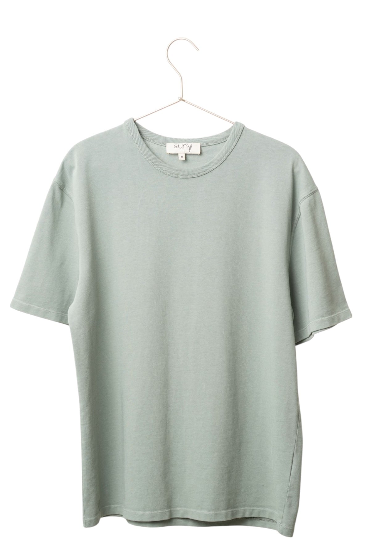 Tee-shirt basique homme manche courte coupe droite, col rond avec double surpiqûre à l’encolure, coton lourd biologique certifié GOTS molleton vert sauge