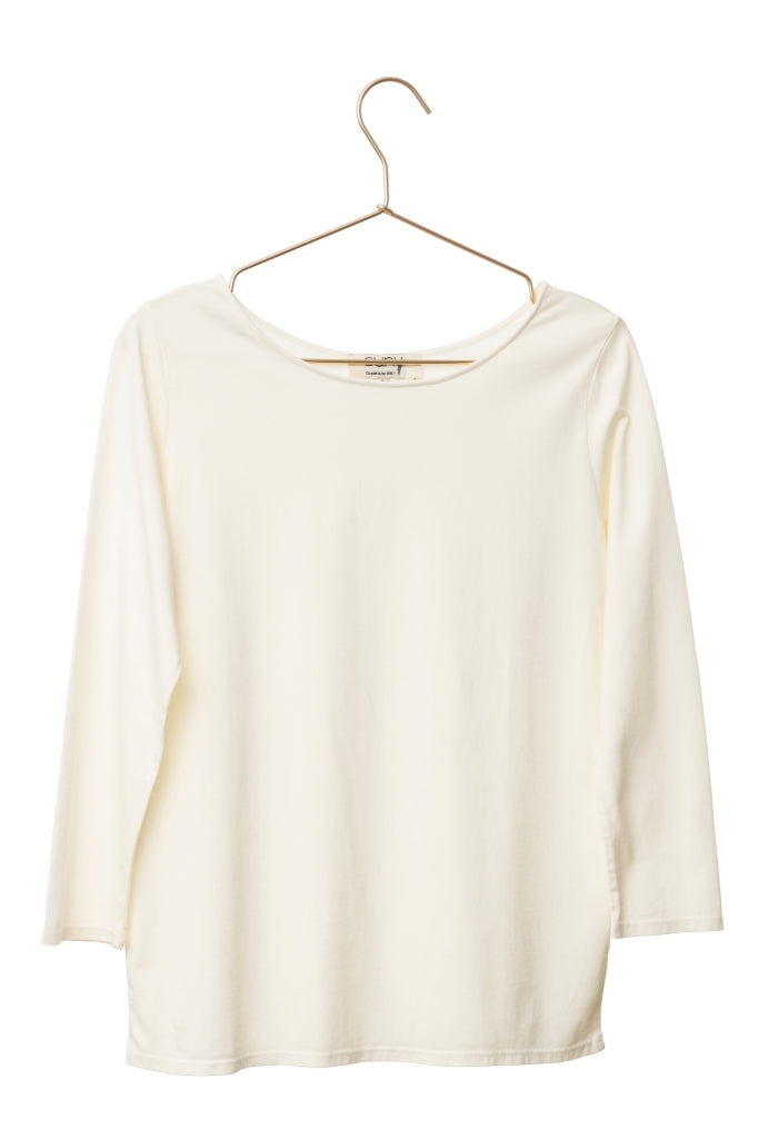 Tee-shirt coton bio coupe féminine et élégante – teinte beurre frais