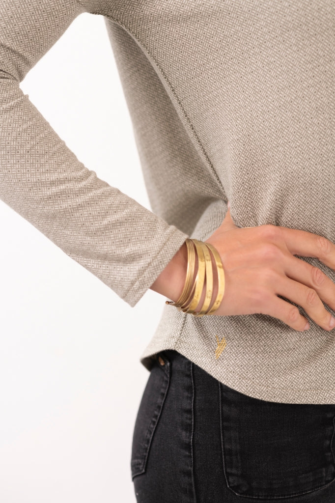 T shirt femme col rond evase manche longue coton upcyclé forme oversize jacquard kaki vert