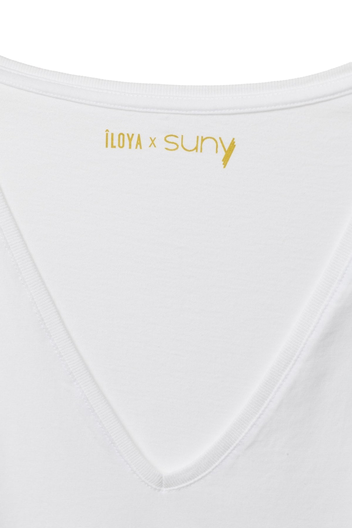 Tee shirt femme sans manche débardeur manche courte rock en coton jersey bio GOTS coupe droite, coupe ajustée, col V blanc beige, blanc cassé, beige, écru, blanc pâle