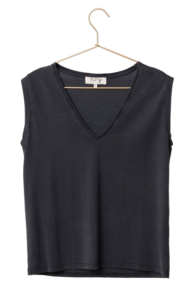 Tee shirt suny femme sans manche débardeur manche courte rock en coton jersey bio GOTS coupe droite, coupe ajustée, col V noir vieilli, noir délavé, noir fade out, noir gris