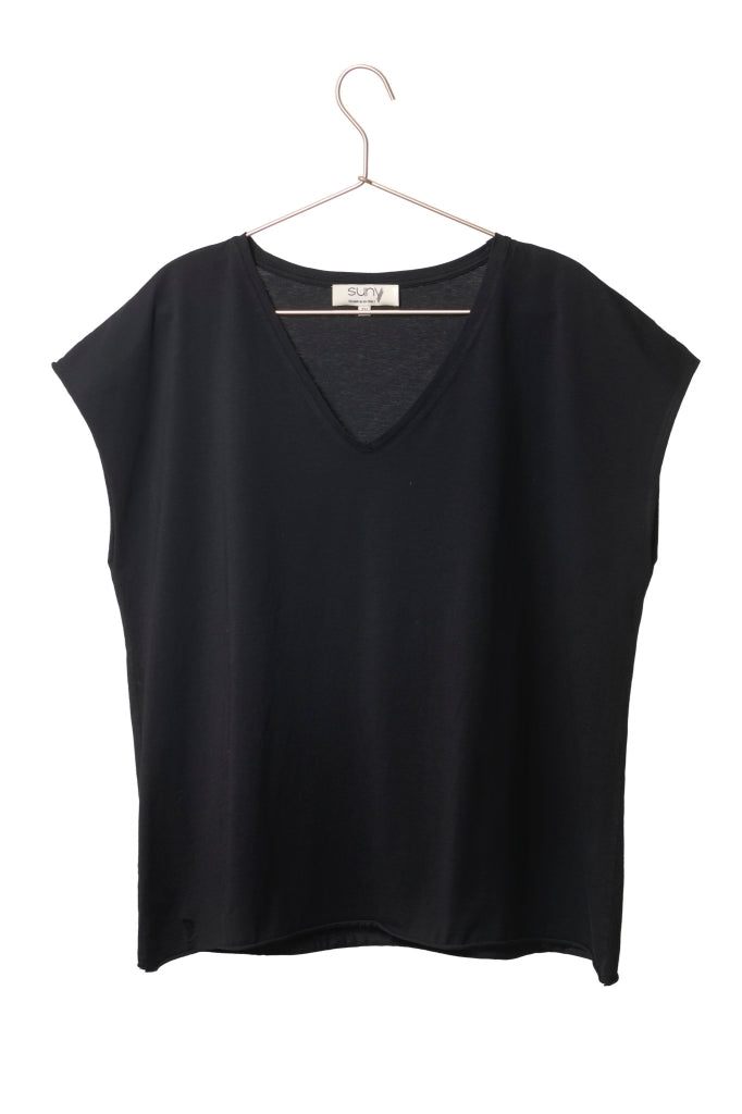 Tee shirt femme manche courte rock court et ample en coton bio GOTS éco responsable sans couture oversize col rond noir, charbon