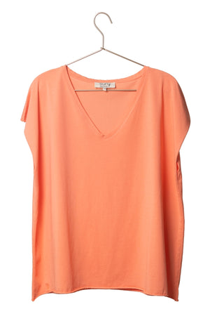 Tee shirt femme manche courte rock court et ample en coton bio GOTS éco responsable sans couture oversize col v pêche orange