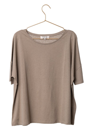Tee-shirt CHIC SUNY taupe en coton bio et lin certifiés GOTS, coupe oversize manches mi-longues - Suny