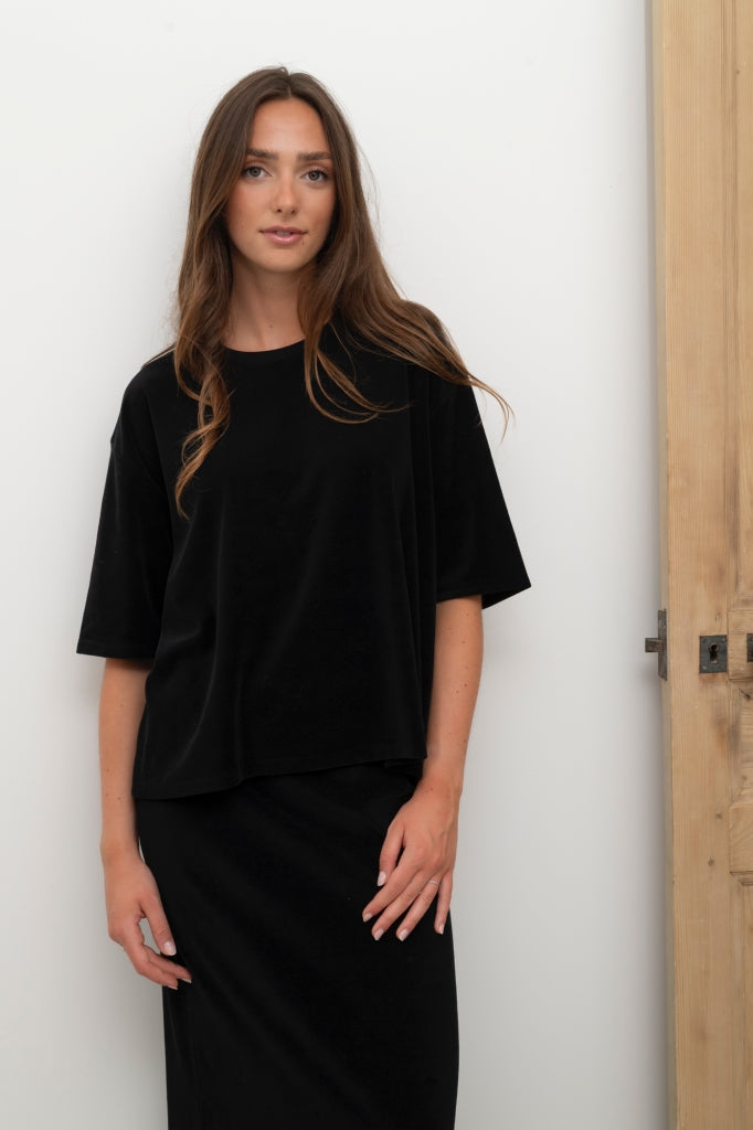 combo Suny noir noir : tee-shirt HERMINE et jupe GILDA assortie